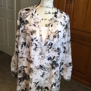 Apt 9 sheer blouse with cami size 1X